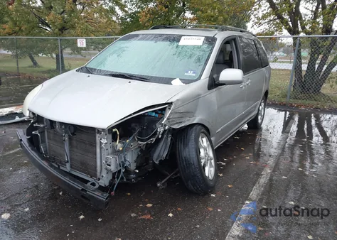 2005 Toyota Sienna Xle Limited из США, поврежденный, VIN 5TDBA22C05S036087